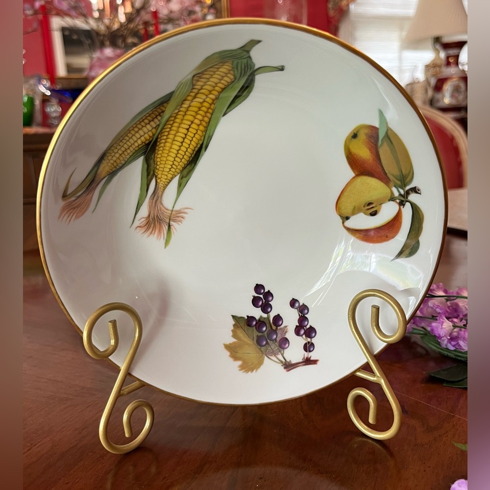 4-pc Evesham Gold Set by ROYAL WORCESTER, Dinner/Lunch/Bowl/B&B, England 1961